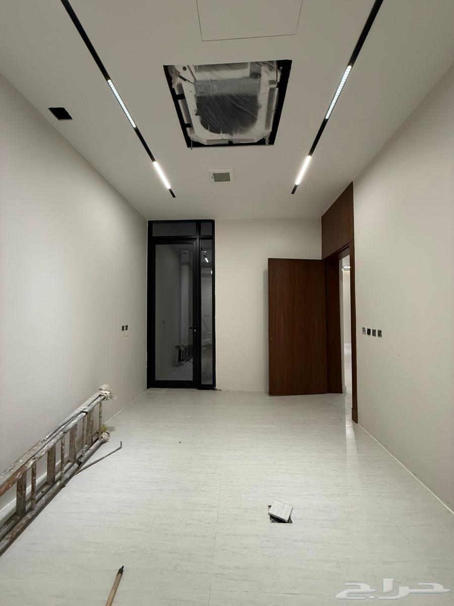 فيلا 6 غرف في المهدية 8