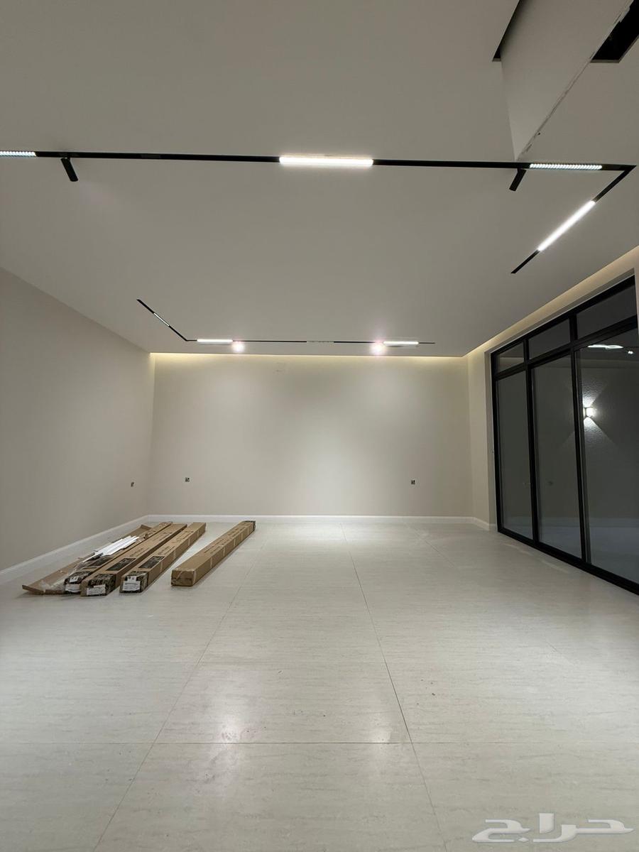 فيلا 6 غرف في المهدية 10