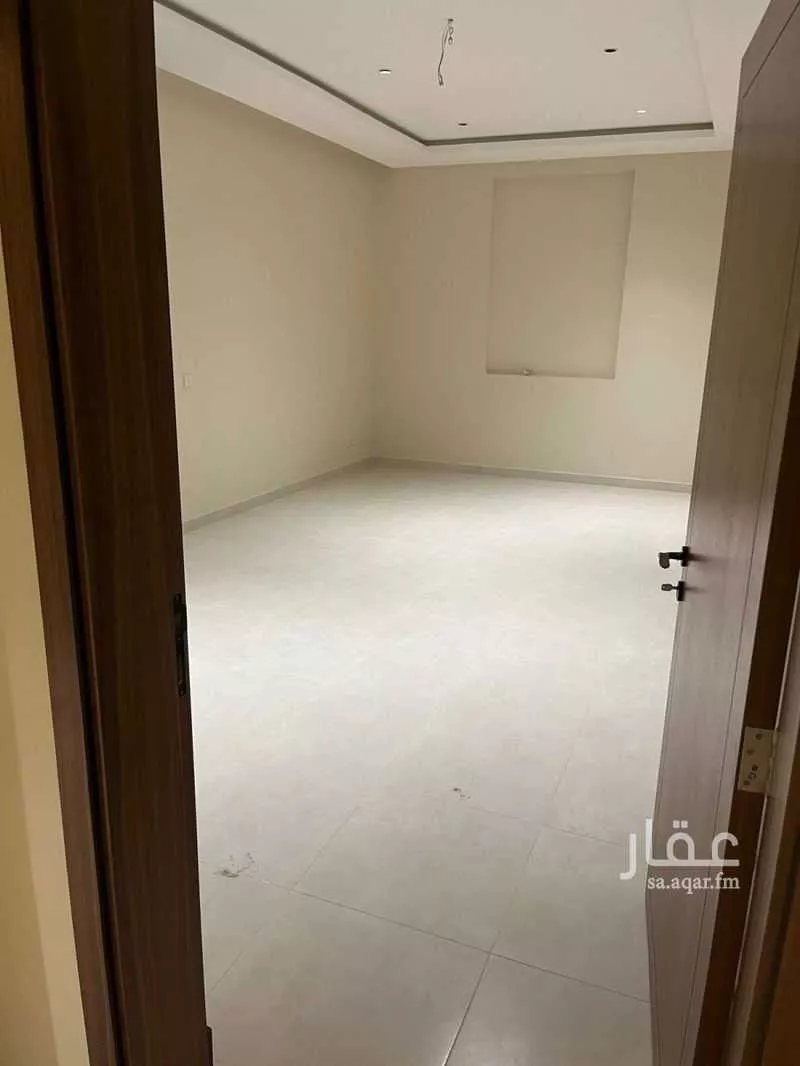 شقة 4 غرف في النخيل 6