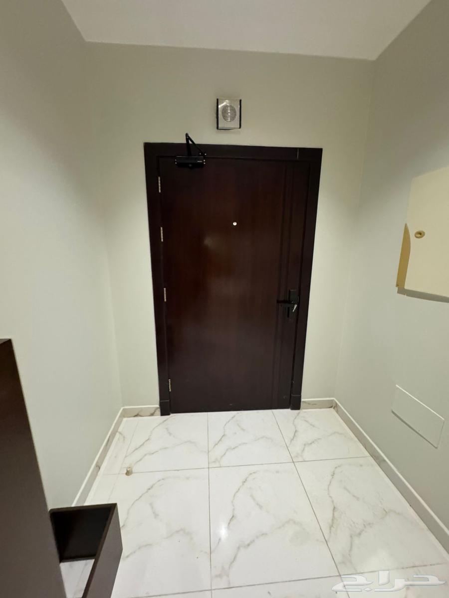 شقة 1 غرف في الفروسية 6