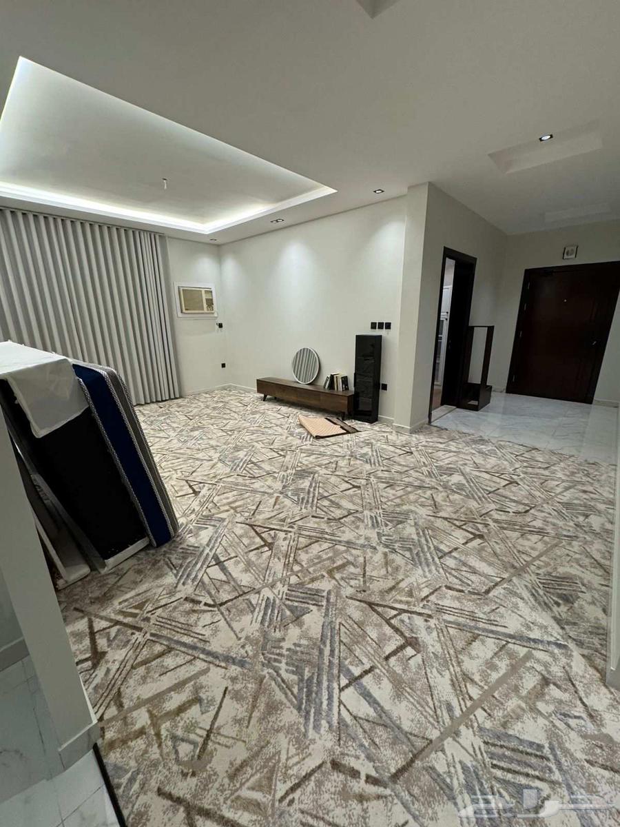 شقة 1 غرف في الفروسية 8