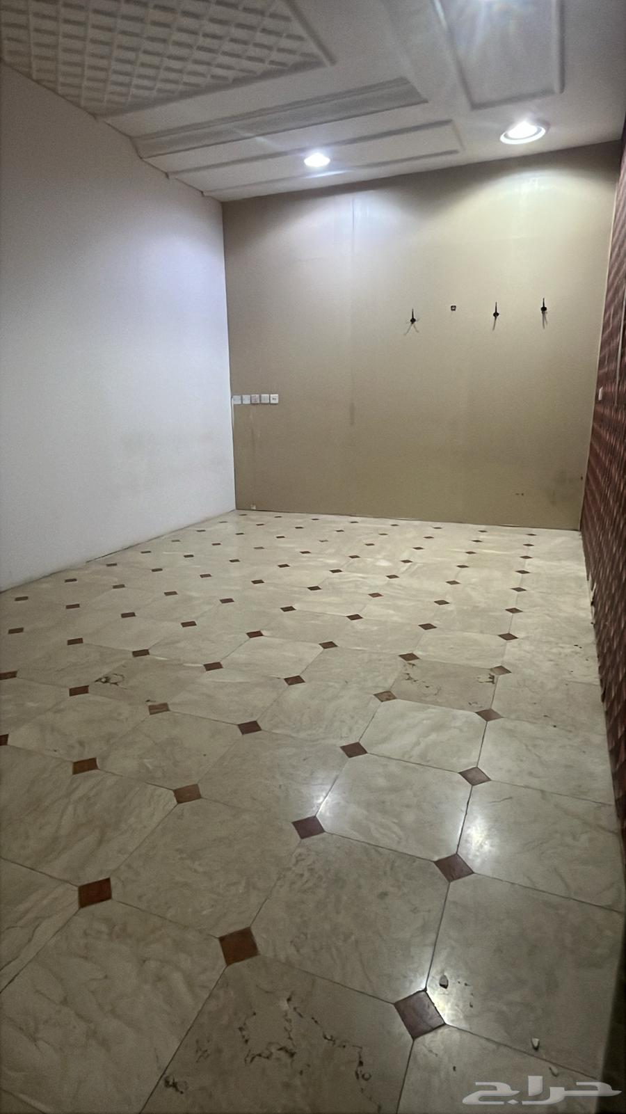 شقة 50 غرف في السامر 4