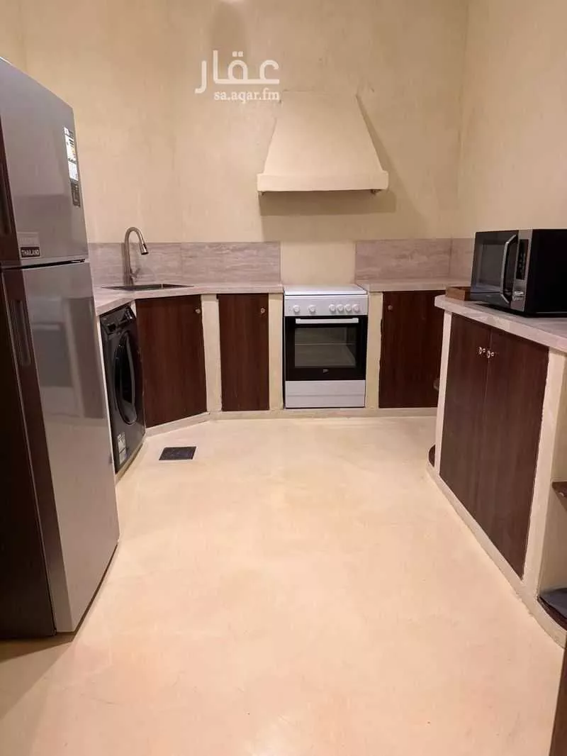 2 bedroom apartment in Al Marwa 6