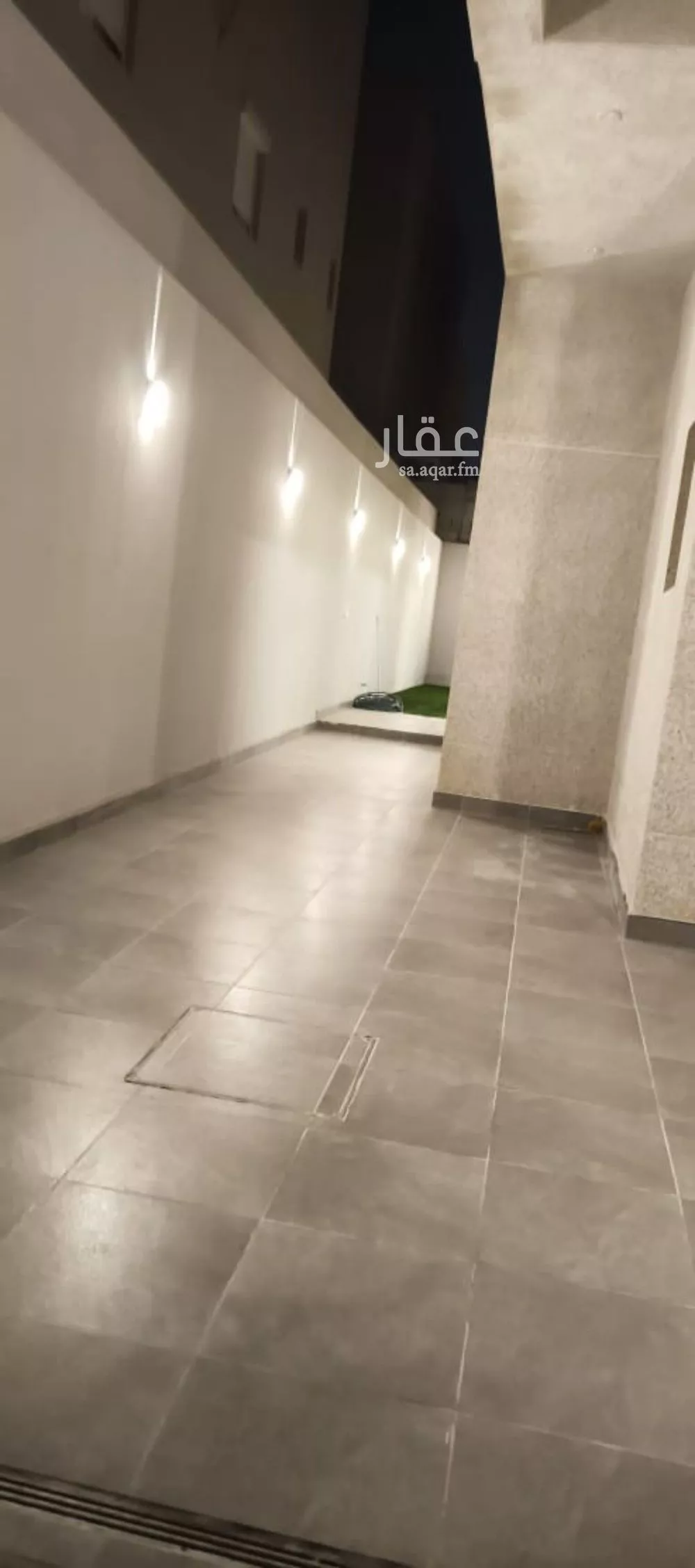 فيلا 4 غرف في العارض 7