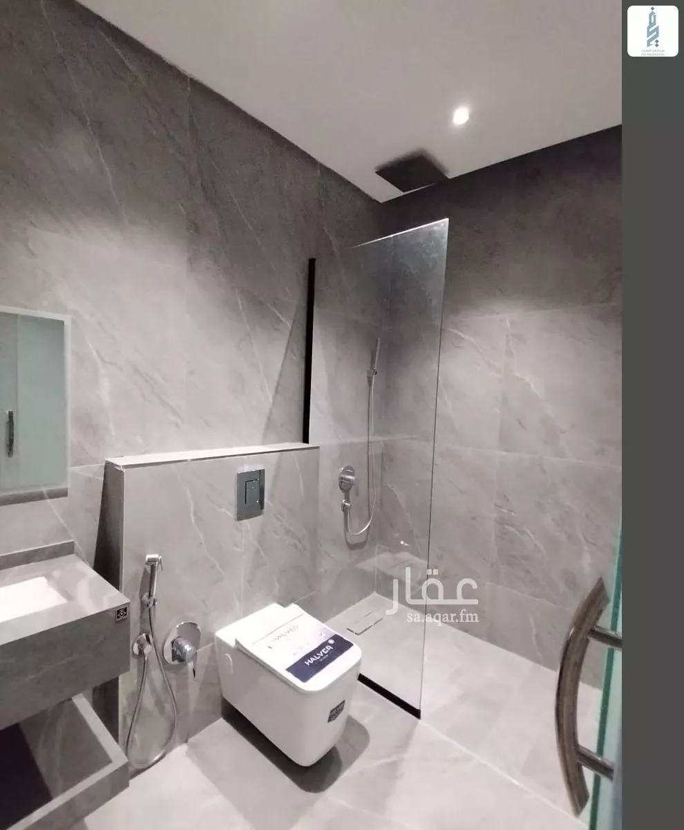 3 bedroom floor in Al Aridh 12