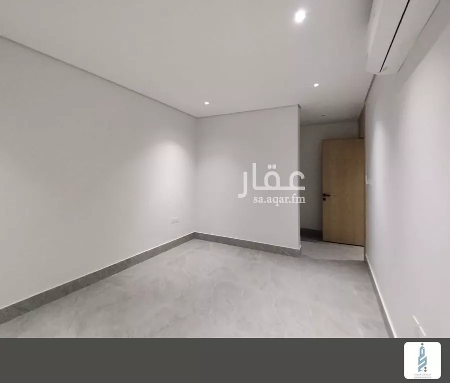 3 bedroom floor in Al Aridh 13