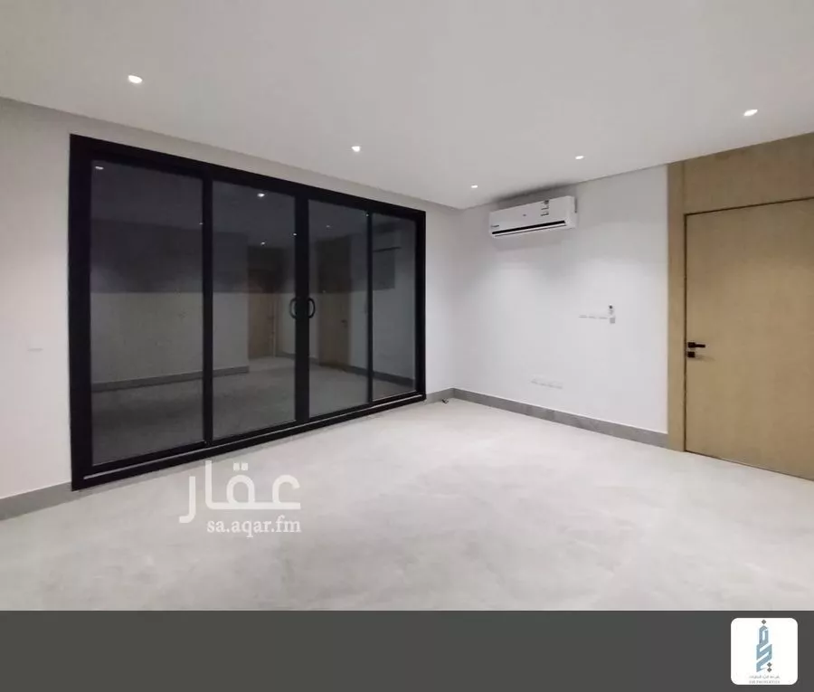 3 bedroom floor in Al Aridh 4