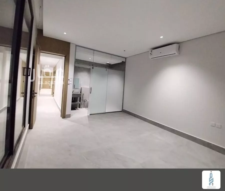 3 bedroom floor in Al Aridh 10