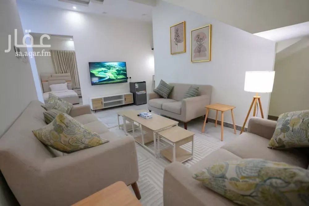 3 bedroom floor in Qurtubah 2