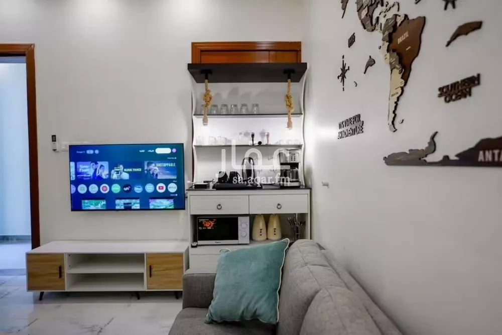 3 bedroom floor in Qurtubah 13