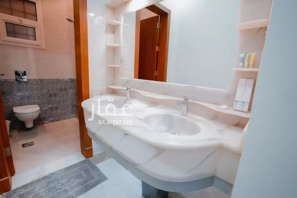 3 bedroom floor in Qurtubah 9
