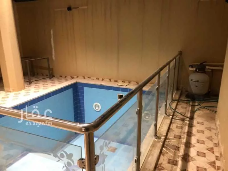 فيلا 3 غرف في المونسية 5