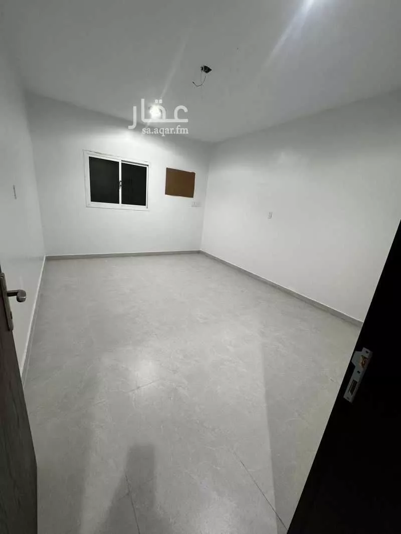 شقة 6 غرف في المزروعية 8