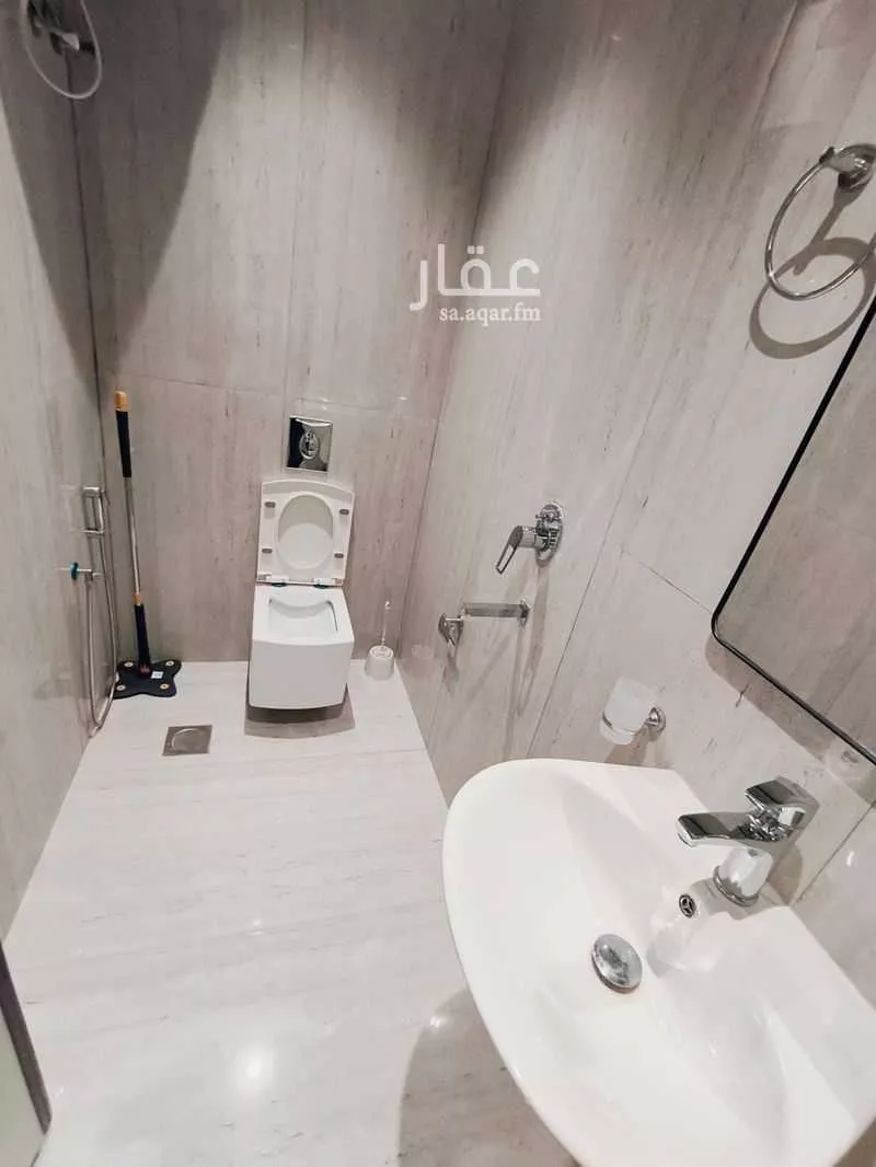40 bedroom apartment in Al Malaz 21