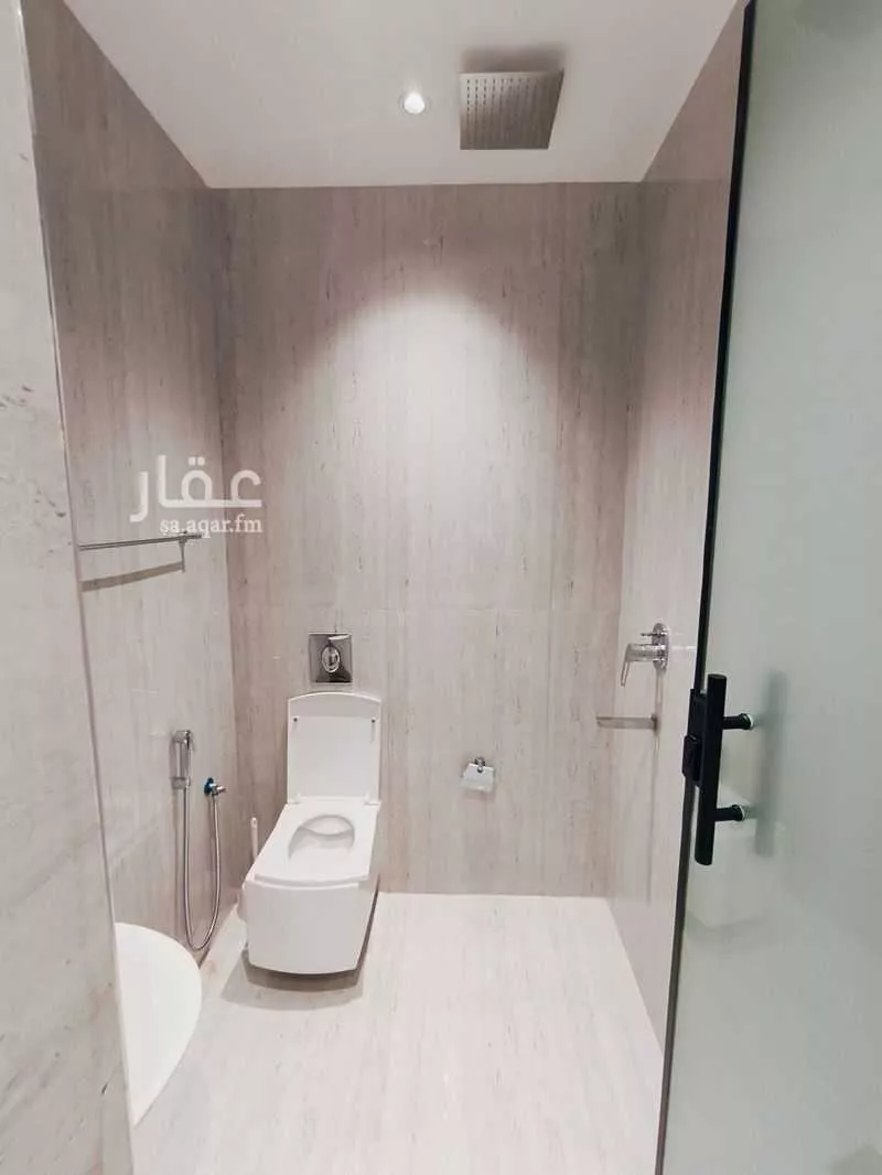 40 bedroom apartment in Al Malaz 32