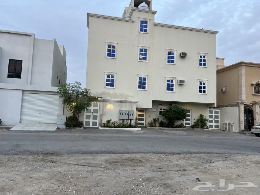 فيلا 5 غرف في العزيزية الثاني 2