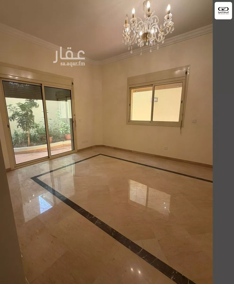 فيلا 4 غرف في الخالدية 22