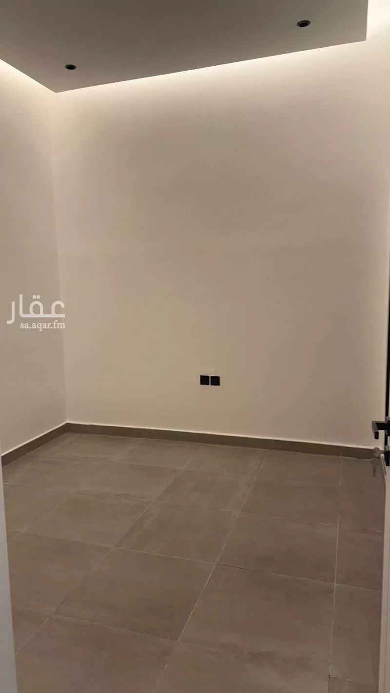 دور 4 غرف في الورود 8