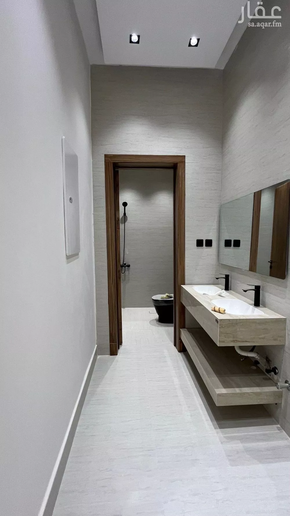 شقة 5 غرف في عكاظ 14