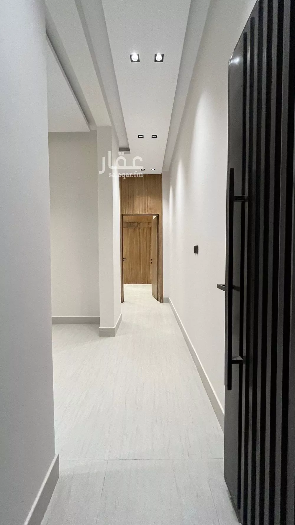 شقة 5 غرف في عكاظ 16