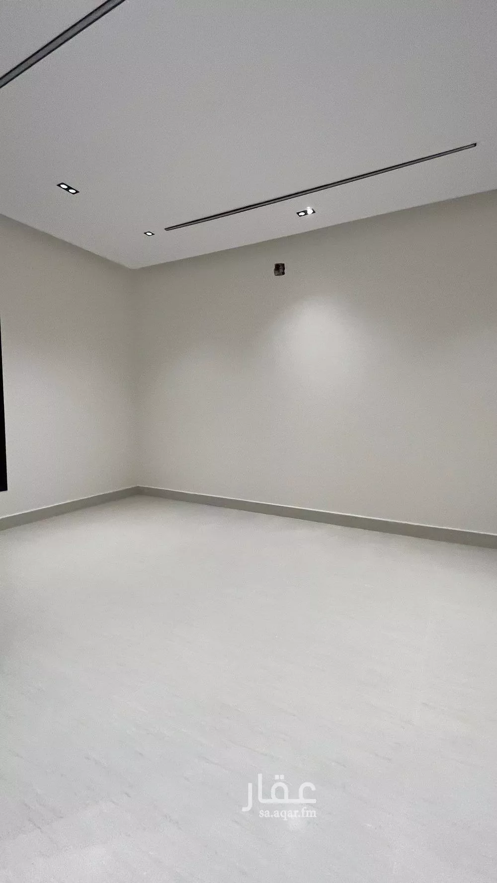 شقة 5 غرف في عكاظ 19