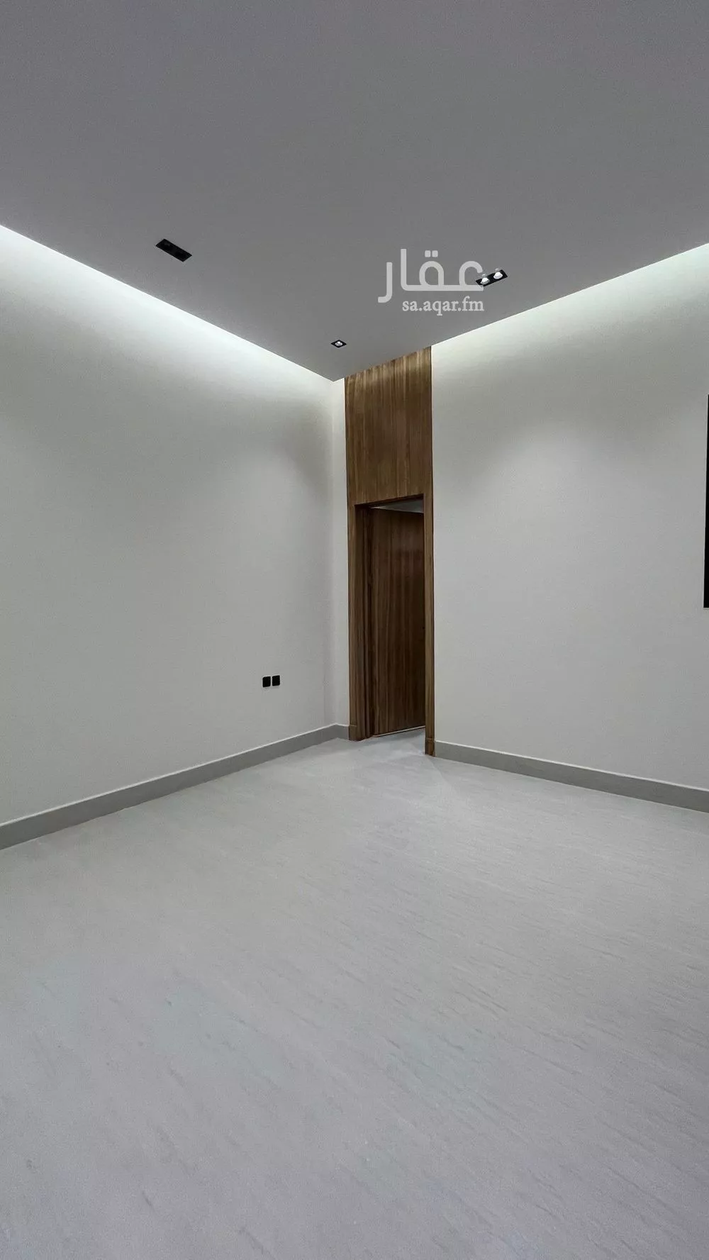 شقة 5 غرف في عكاظ 25