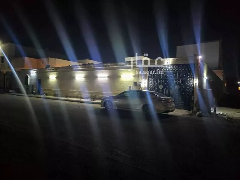 فيلا 6 غرف في القرينة 18