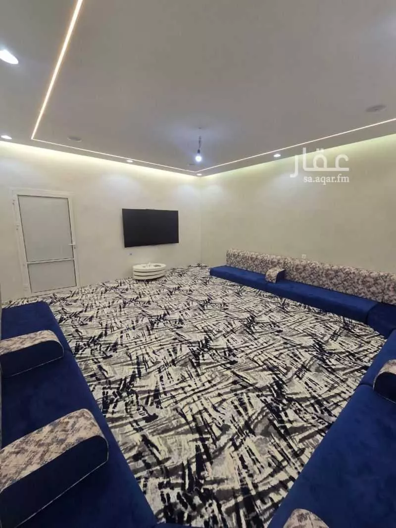 فيلا 6 غرف في القرينة 7