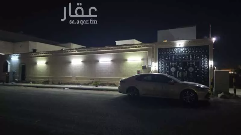 فيلا 6 غرف في القرينة 9