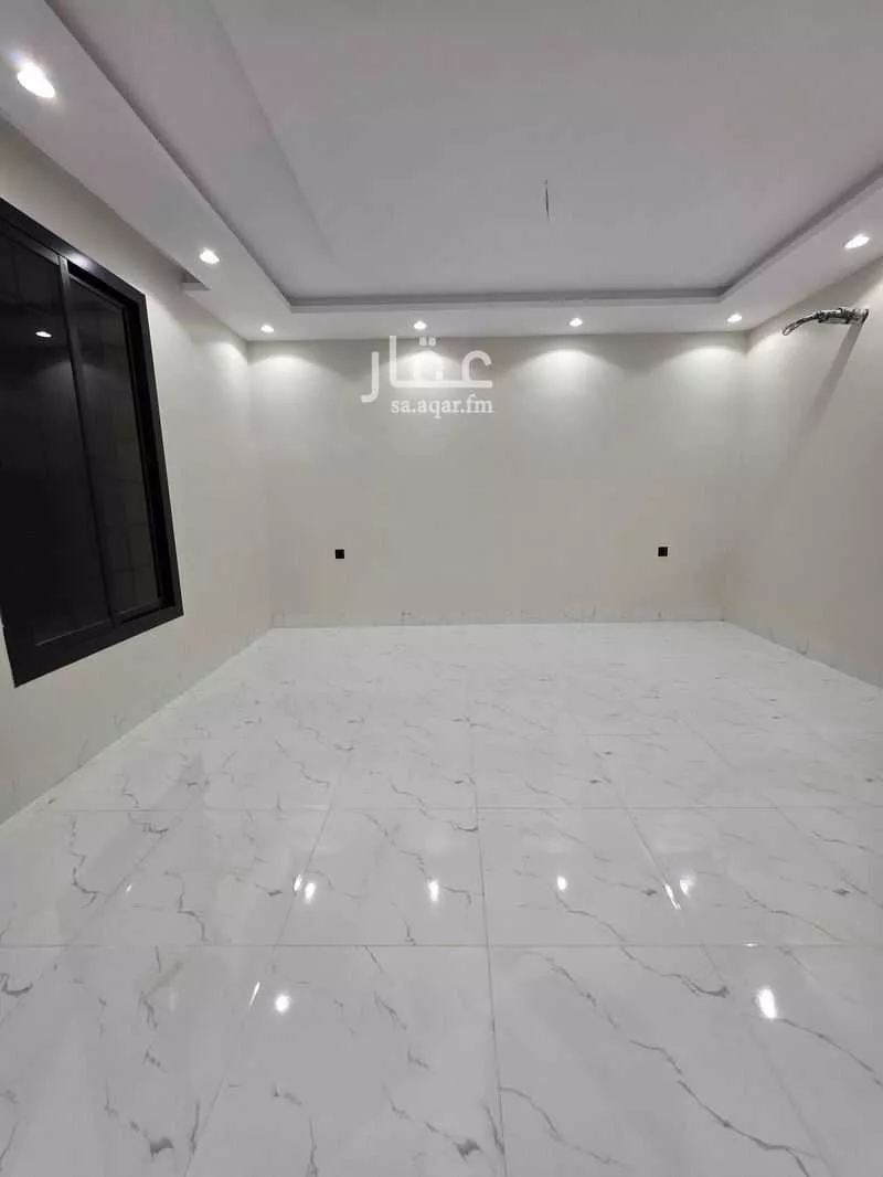 فيلا 11 غرف في الفلاح 12