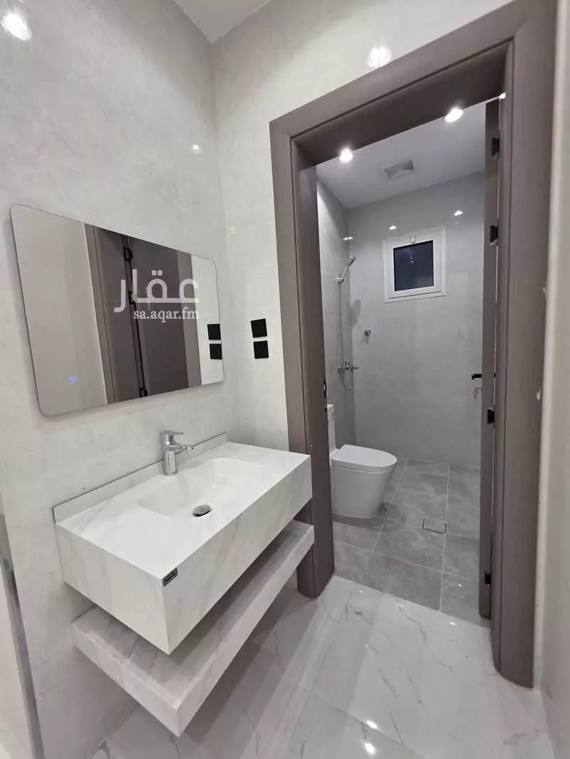 فيلا 11 غرف في الفلاح 18