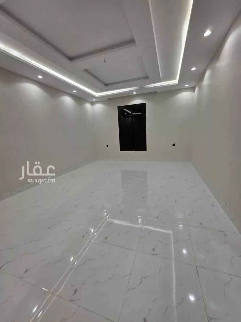 فيلا 11 غرف في الفلاح 20