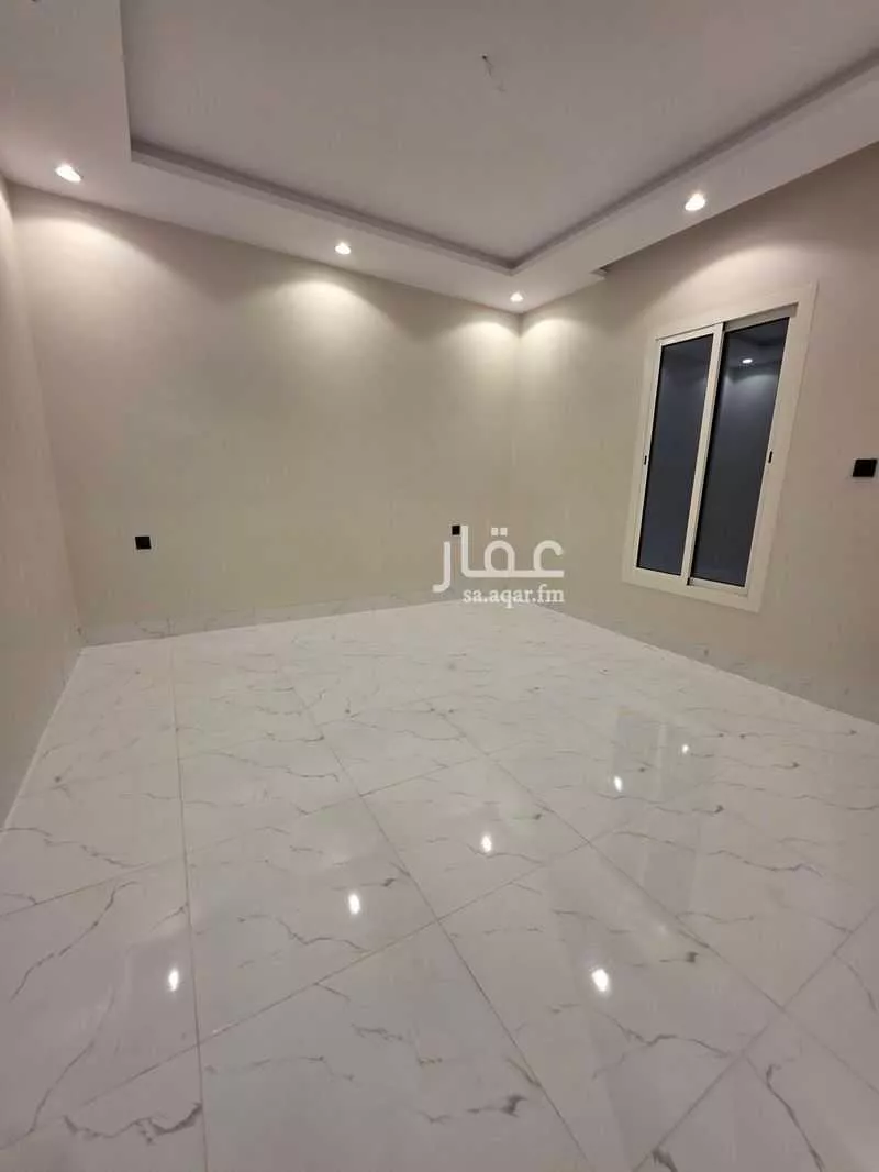 فيلا 11 غرف في الفلاح 24