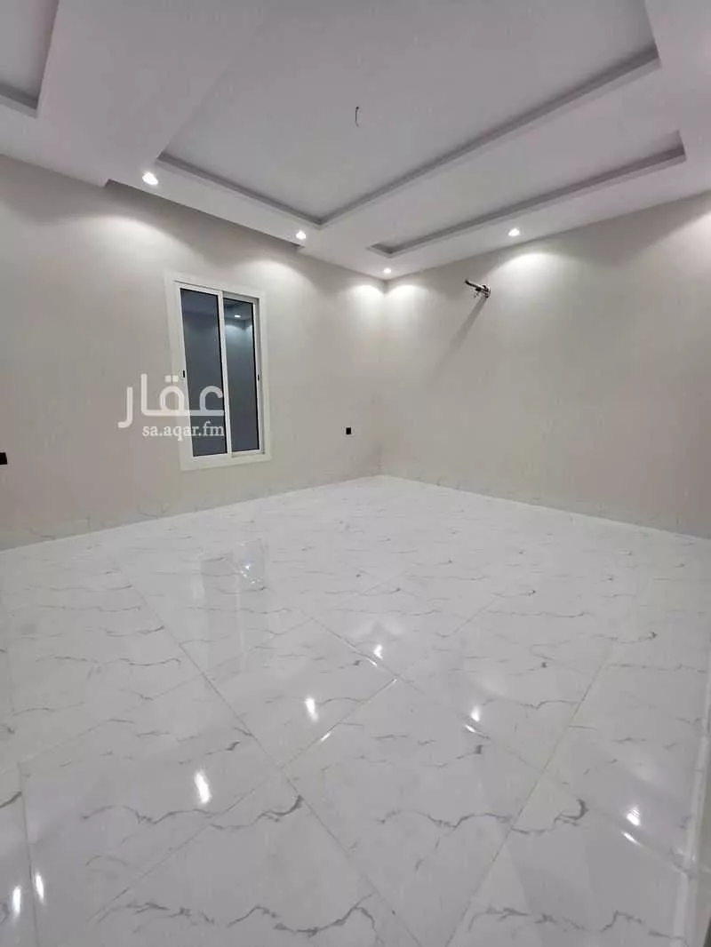 فيلا 11 غرف في الفلاح 5