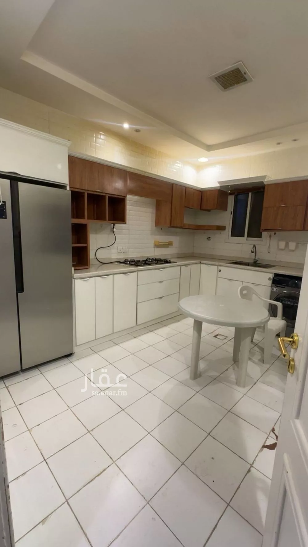 5 bedroom apartment in Dhahrat Laban 11