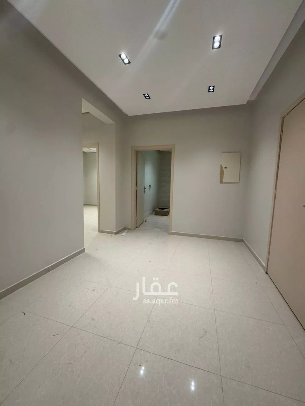 دور 3 غرف في العارض 3