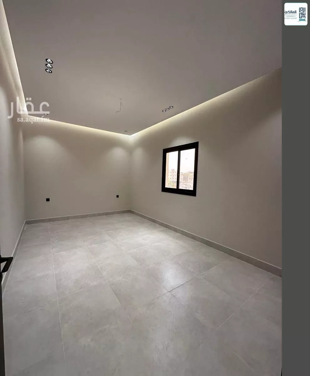 شقة 4 غرف في الروضة 16