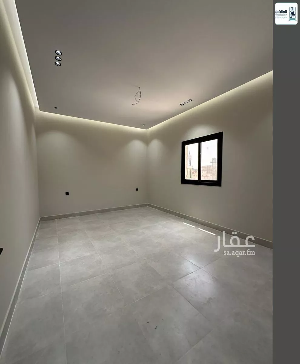 شقة 4 غرف في الروضة 7