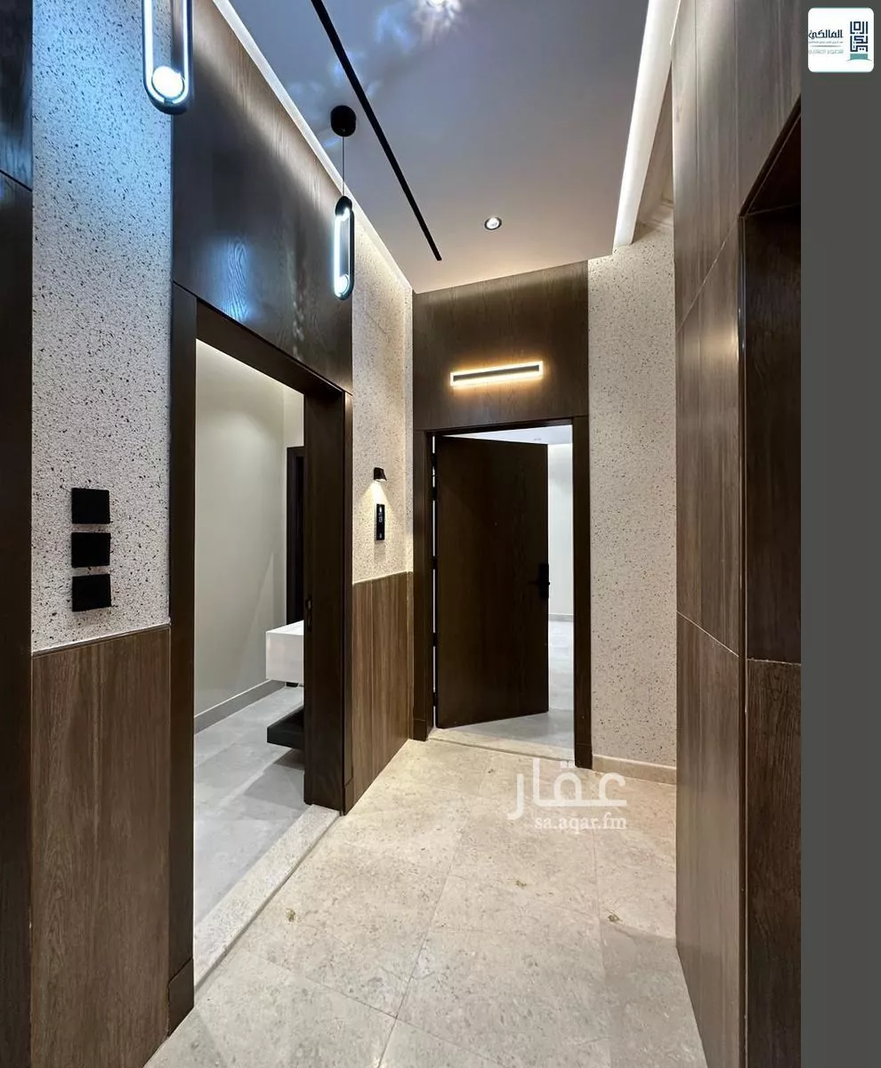 شقة 4 غرف في الروضة 9