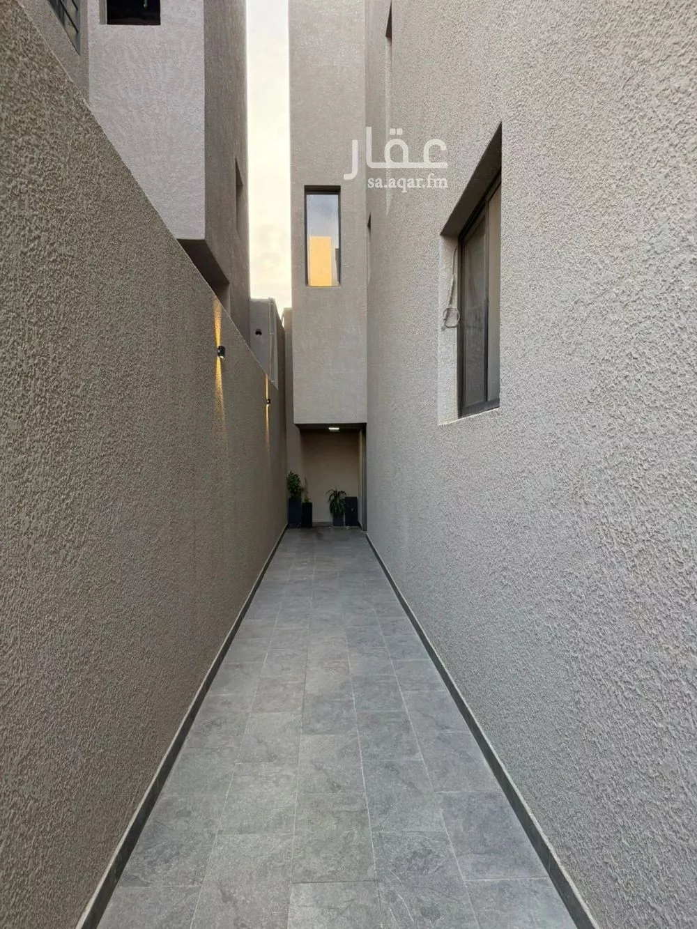 دور 3 غرف في العارض 13