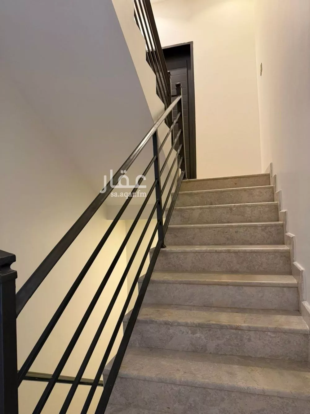 دور 3 غرف في العارض 20