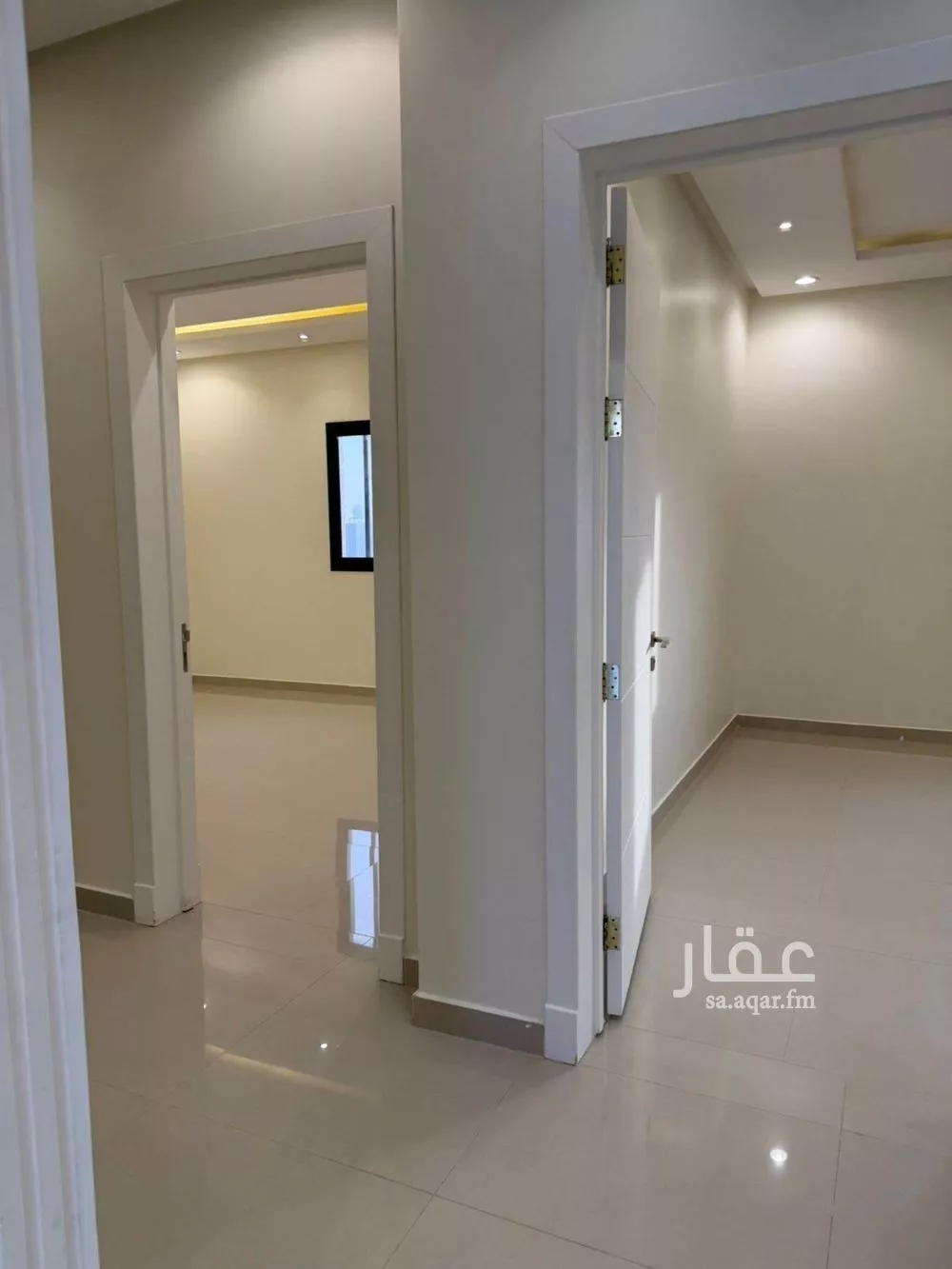 دور 3 غرف في العارض 9