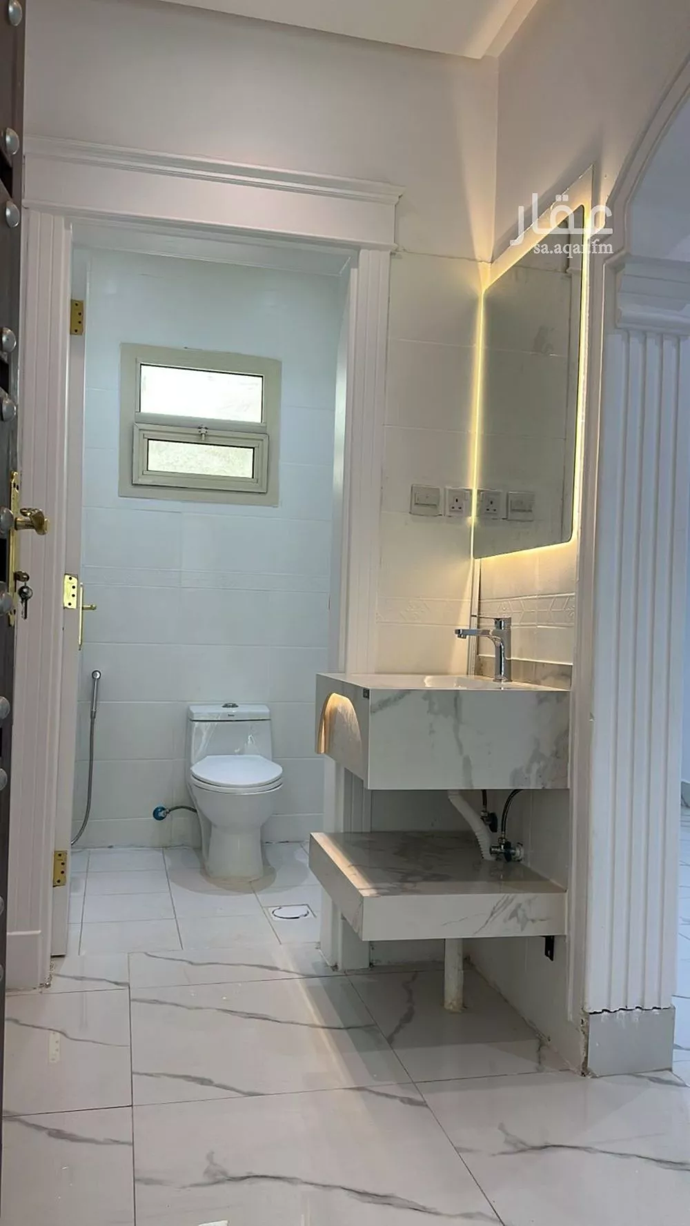 دور 3 غرف في العارض 18