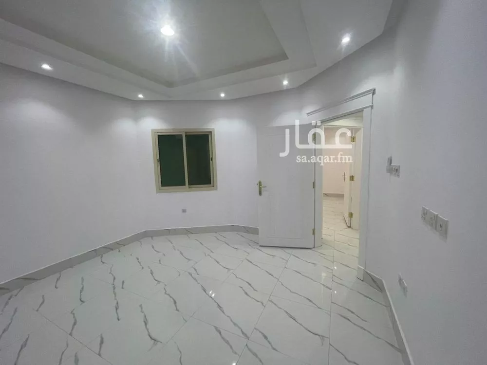 دور 3 غرف في العارض 9