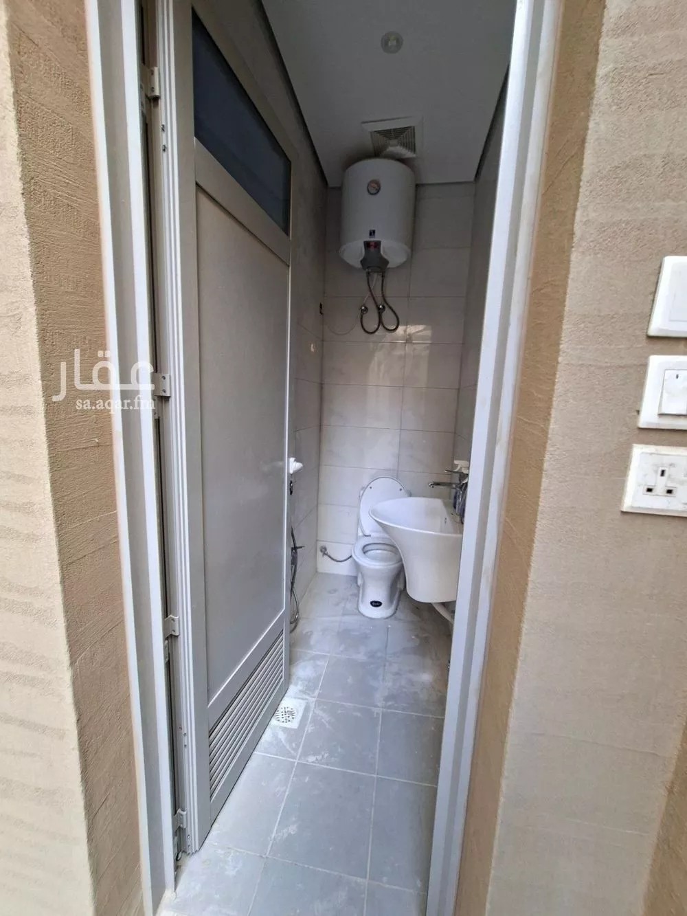 فيلا 6 غرف في العارض 19