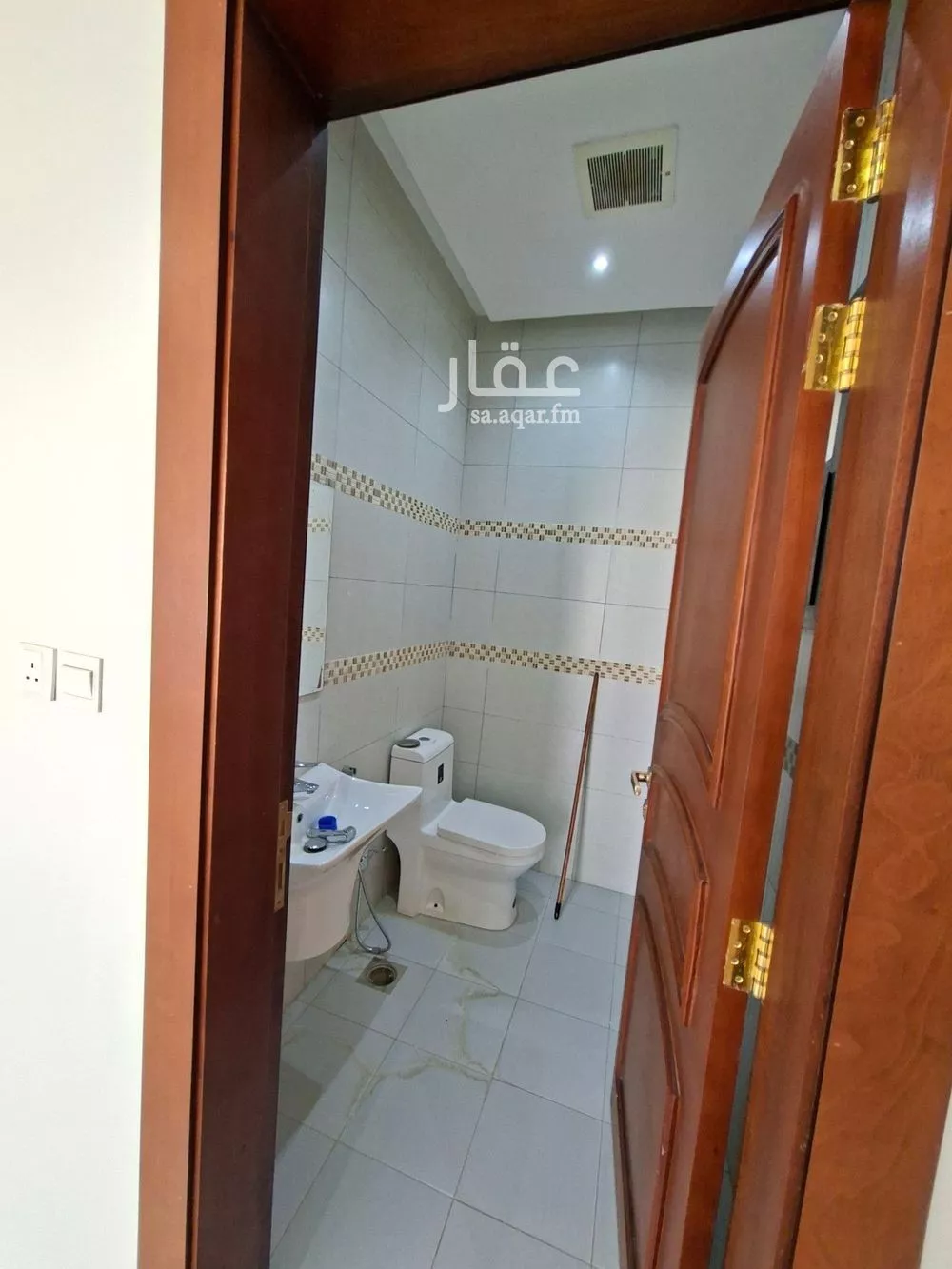 فيلا 6 غرف في العارض 27