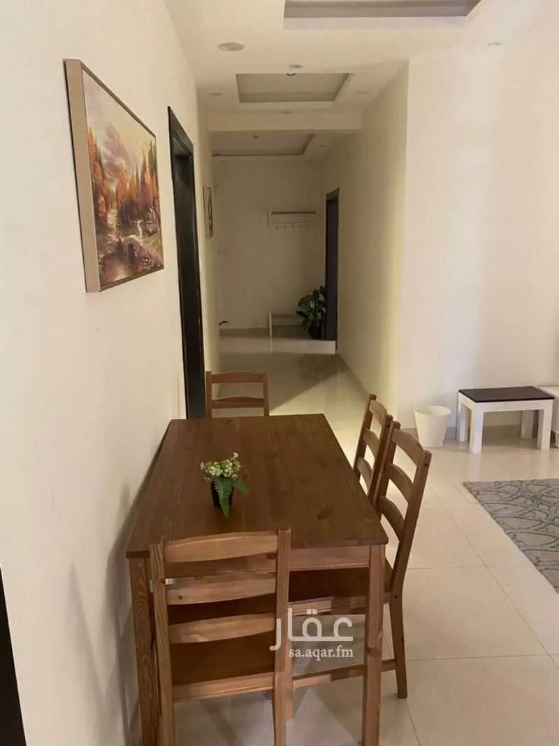 عمارة 925 م² في الملقا 6