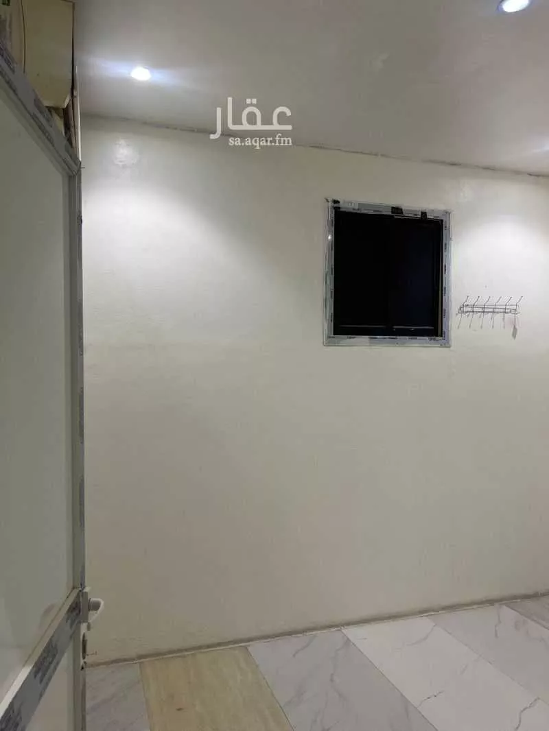 شقة 2 غرف في السعادة 5