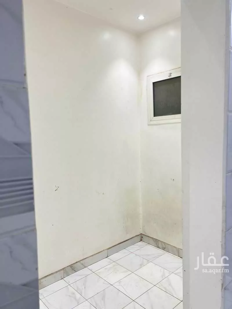 دور 4 غرف في السعادة 5