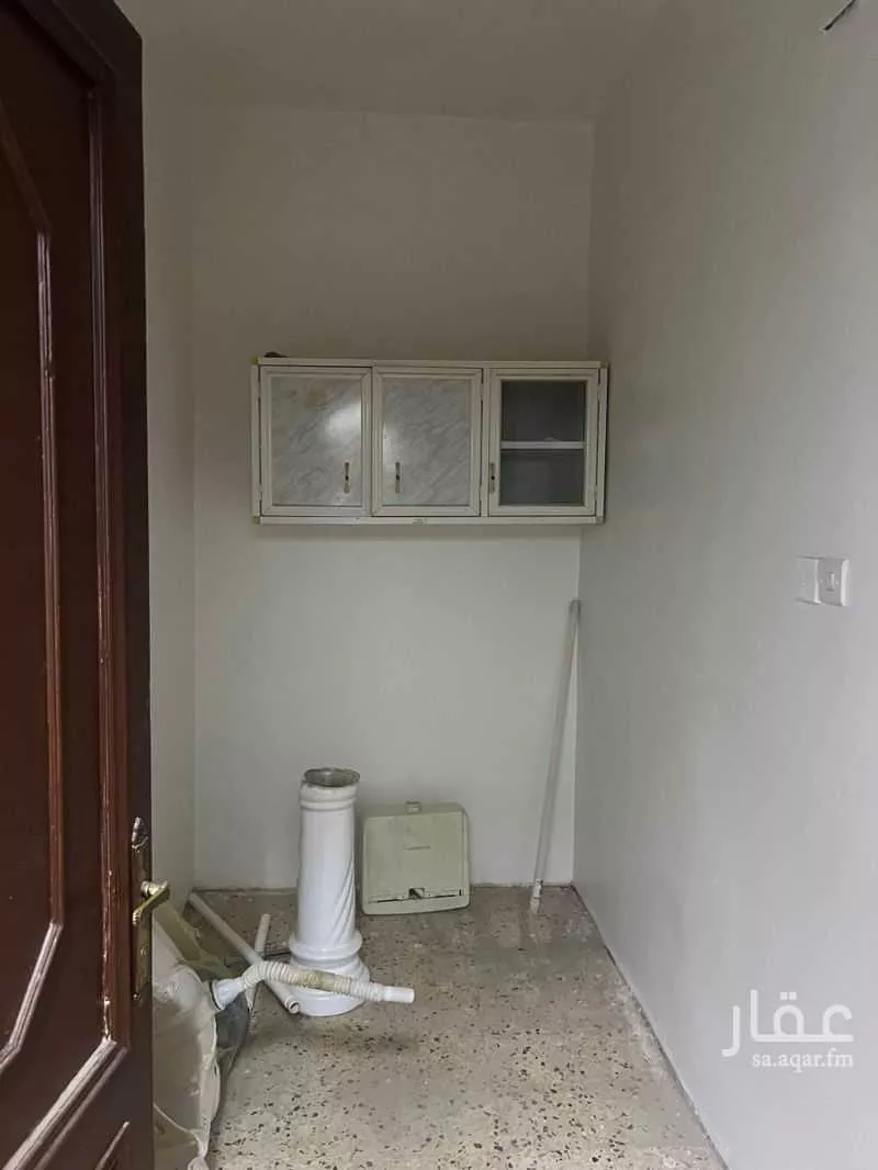 دور 2 غرف في السعادة 4